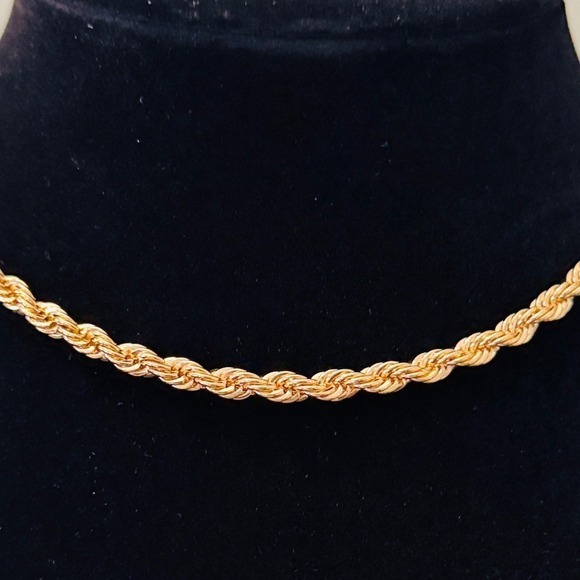 Mayamar 24K Gold Twisted Rope Chain Necklace | Boho Luxe - Picture 2 of 5